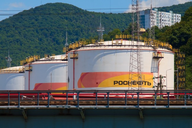 特朗普為何剛制裁俄羅斯頂級石油巨頭，又如何影響烏克蘭戰爭