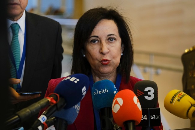 西班牙國防部長的噴氣式飛機在俄羅斯加里寧格勒附近面臨 GPS 中斷