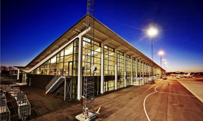 丹麥奧爾堡機場因疑似無人機威脅暫時關閉