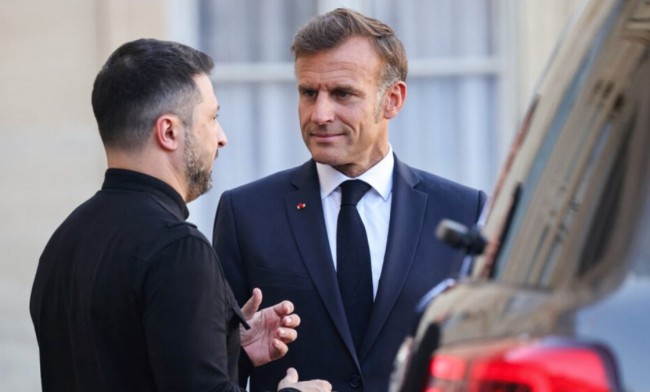 澤連斯基訪問法國，以達成防空與戰機交易