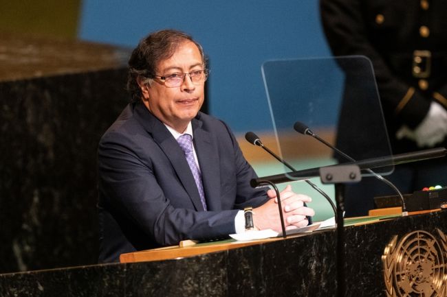 哥倫比亞：在單獨的襲擊中至少有 18 人死亡、數十人受傷