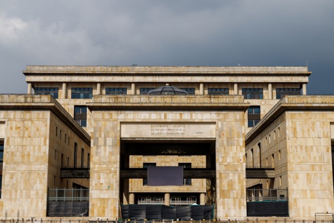 哥倫比亞紀念正義宮圍困 40 週年，這是其歷史上最黑暗的篇章之一