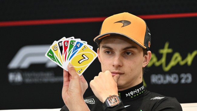 奧斯卡·皮亞斯特里、喬治·羅素和亞歷克斯·阿爾本曾擁有「UNO」冠軍，「規則有爭議」