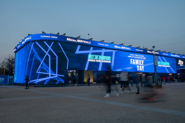 ATP總決賽悲劇：兩名觀眾在依納爾皮競技場病逝