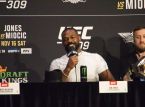 最近退役的UFC拳手喬恩&middot;鐘斯（Jon Jones）在特朗普的白宮活動中對麥格雷戈（McGregor）進行了複出
