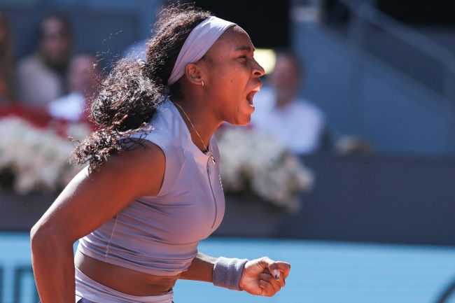 可可·高芙在武漢擊敗了她的朋友傑西卡·佩古拉,為WTA總決賽增添了信心