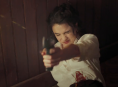 瑪格麗特·奎利 （Margaret Qualley） 在 Honey Don't 中飾演女同性戀偵探