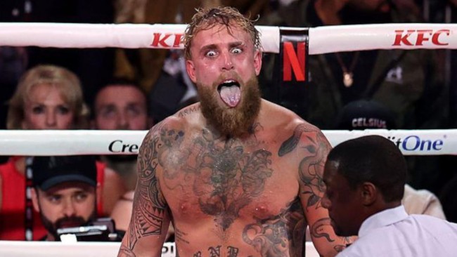 Jake Paul 透露他下顎骨折康復期間的計畫，並解釋了具爭議性的「舌頭」時刻