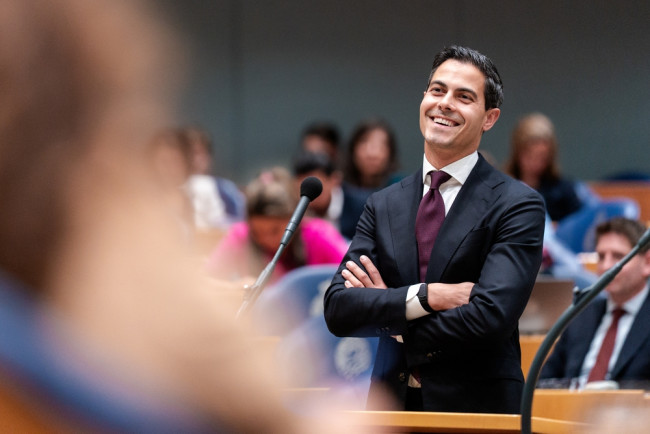羅伯·傑滕成為荷蘭最年輕的首相